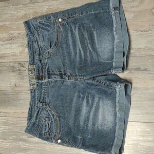 Truce Women's Shorts size 11